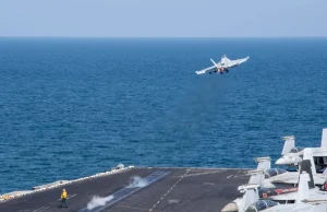 EE. UU. ataca nuevamente objetivos militares y derriba drones de Irán