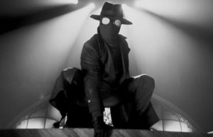 Nicolas Cage desata su “inspirada locura” en la nueva serie de film-noir “Spider-Noir”