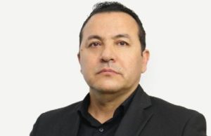 Dámaso Castro, vicefiscal con licencia de Sinaloa, comparece ante la FGR en la CDMX