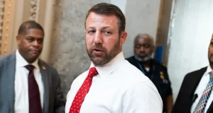 Secretario de Seguridad de EU elogia cooperación de Sheinbaum
