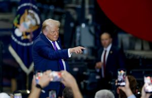 Trump descarta renovar el T-MEC y abre camino a una larga renegociación