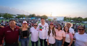 Inicia Waldo asambleas; lamenta ausencia
del Gobernador en municipios
