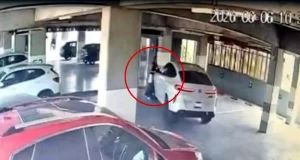Video revela que conductor atropelló intencionalmente a su pareja en Santa Catarina