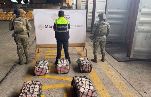 Marina asegura 137 kilos de cocaína en el puerto de Lázaro Cárdenas