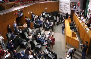 Congreso de Nuevo León turna con carácter urgente reformas sobre licencias del gobernador