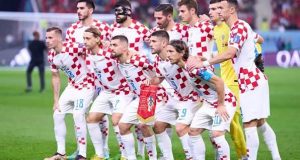 Croacia sufre pero clasifica con doblete en Filadelfia ante una Ghana sin nada que perder