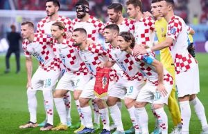 Croacia sufre pero clasifica con doblete en Filadelfia ante una Ghana sin nada que perder