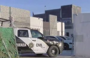 Hombre arrestado por violencia familiar muere en celdas de la Policía de Monterrey