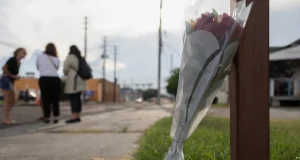 Hijo de migrante baleado por el ICE pide que se le recuerde como un hombre trabajador