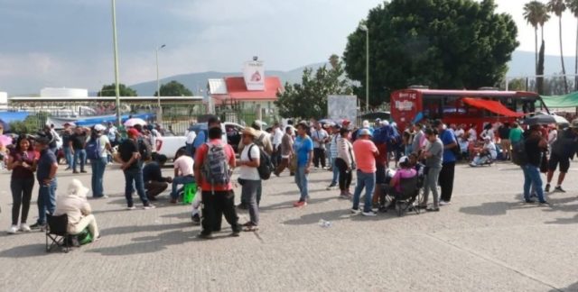 las-terminales-de-pemex-en-los-estados-paralizadas-por-cnte