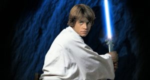 Sable de luz de Luke Skywalker y letra de Lennon, entre las joyas de subasta millonaria