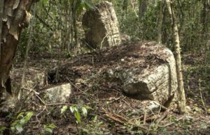 Un templo de 13 metros y una estela de decapitación: la nueva ciudad maya hallada en Campeche