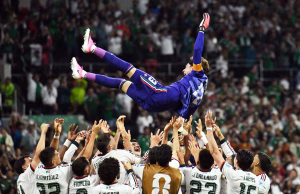 México logra nueve puntos en la fase de grupos con goleada 3-0 sobre Chequia