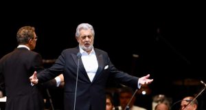 Plácido Domingo ensaya en Guadalajara para gala de zarzuela en el marco del Mundial 2026