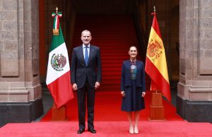 Sheinbaum insiste en petición de perdón por la Conquista en reunión con Felipe VI