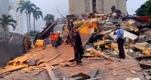 Dos sismos de gran magnitud sacuden Venezuela y activan alerta de tsunami