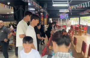 Jugadores de Corea del Sur, con Son Heung-min al frente, visitan taquería en Guadalajara