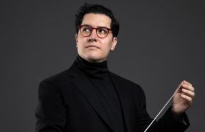 Felipe Tristán, primer director mexicano en la historia de la Filarmónica de San Antonio