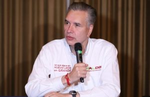 Senador Waldo Fernández pide licencia indefinida para buscar candidatura de Morena a Gobernatura de NL