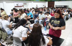 Un éxito la entrega de tarjetas de Gobierno Federal a Jóvenes de Nuevo León