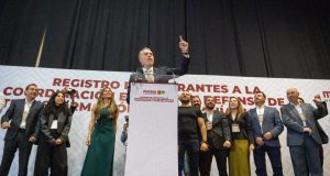 Dejará Samuel megadeudas
y obras incompletas.- Waldo Fernández