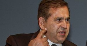 Reaparece orden de captura contra expresidente de AHMSA