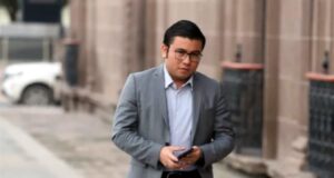 Empleados acusan a Félix Arratia de forzar renuncias en Igualdad e Inclusión