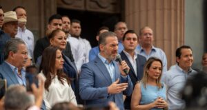 Alcaldes de Nuevo León presionan al Gobierno estatal por pagos pendientes