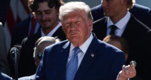 Por combate insuficiente al trabajo forzoso Trump impone arancel del 10% a México