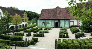 Museo Lalique en Francia sufre robo millonario de joyas