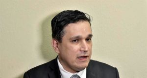 Enroques en el Gobierno de NL mientras crece la presión por nombrar Tesorero